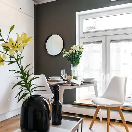 Piedmont - Loftaffair * Cracovie