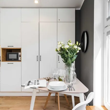 Piedmont - Loftaffair קרקוב